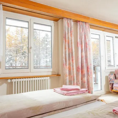 Lägenhet Haus Alfa Saas Fee